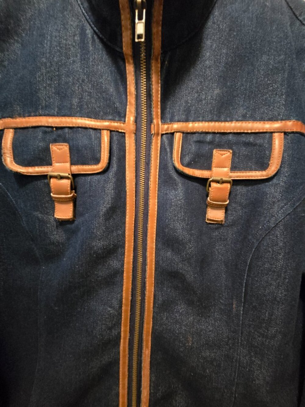 METROStyle Women's Navy Denim Long Sleeves Jacket w/Faux Leather Trim - Size 12 - Picture 11 of 11